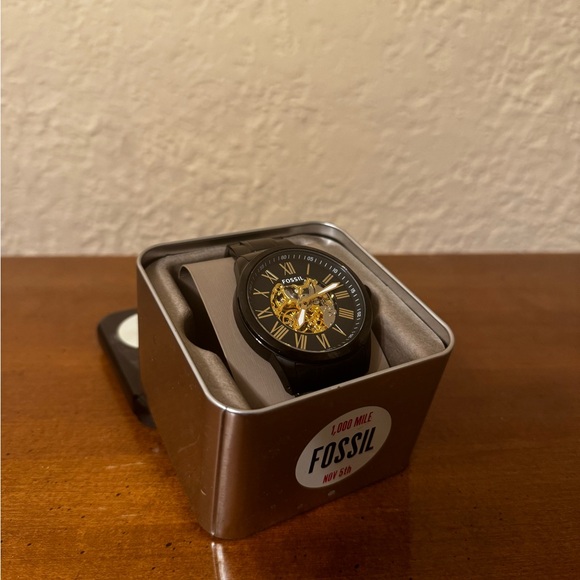 Men’s fossil watch - Picture 3 of 7